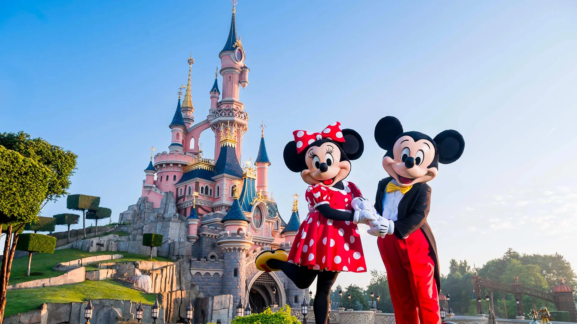Paquetes a Disneyland Paris agencia de viajes